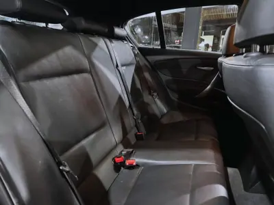 BMW 118 2008 - 14490 EUR, 198347 km - AUTO.MOTO.pt - 198347km - foto 11 de 17