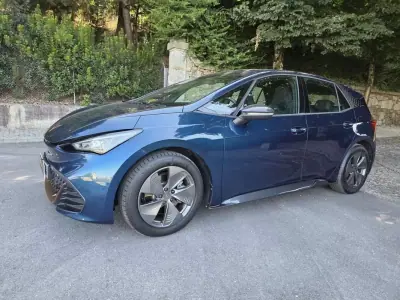 Cupra Born 2022 - 24499 EUR, 88036 km - AUTO.MOTO.pt - 88036km - foto 26 de 53
