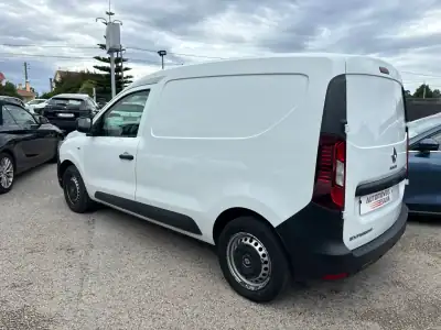 Renault Express 1.5 Blue dCi Confort 2021 - 13990 EUR, 106000 km - AUTO.MOTO.pt - 106000km - foto 5 de 14