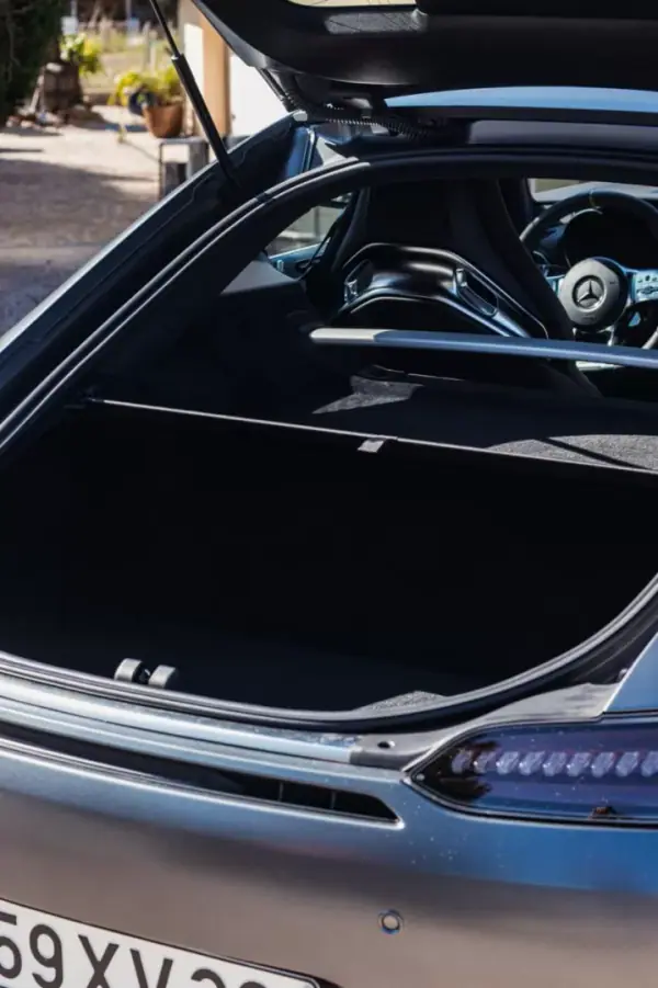 Mercedes-Benz AMG GT 2019 - 197500 EUR, 43000 km - AUTO.MOTO.pt - 43000km - foto 5 de 15