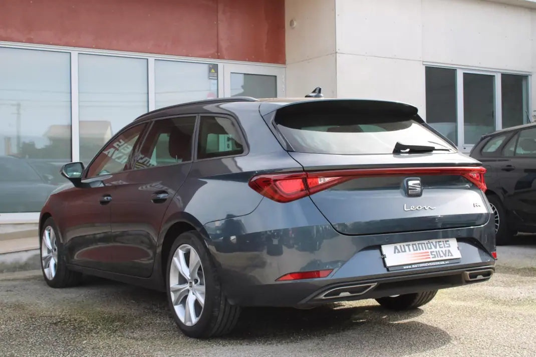 SEAT Leon ST 2022 - 19990 EUR, 183500 km - AUTO.MOTO.pt - 183500km - foto 13 de 29