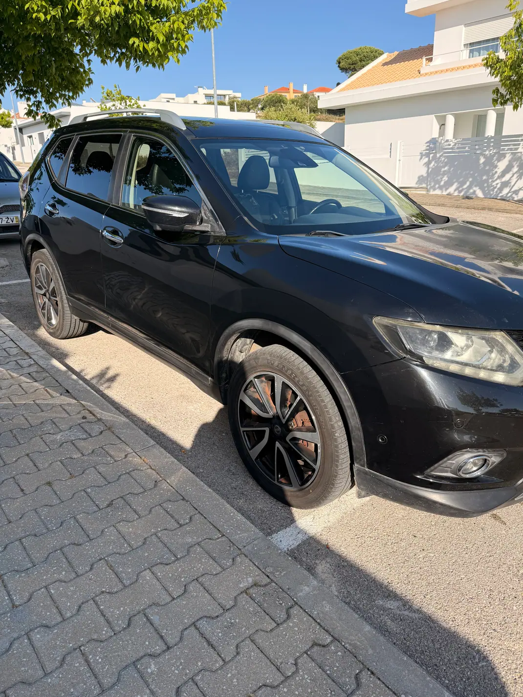 Nissan X-Trail 2017 - 16890 EUR, 169000 km - AUTO.MOTO.pt - 169000km - foto 2 de 11