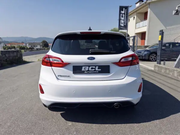 Ford Fiesta 2018 - 12990 EUR, 112000 km - 112000km - foto 7 de 36