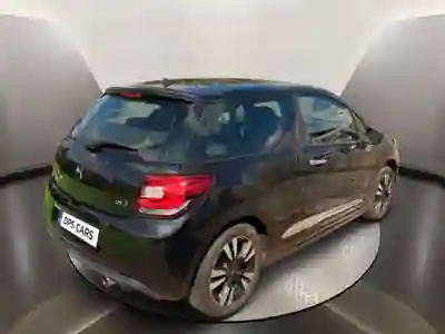 DS DS3 2017 - 8500 EUR, 115144 km - AUTO.MOTO.pt - 115144km - foto 4 de 8