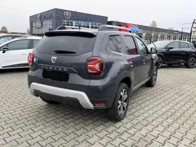 Dacia Duster 2022 - 13450 EUR, 171062 km - AUTO.MOTO.pt - 171062km - foto 3 de 15