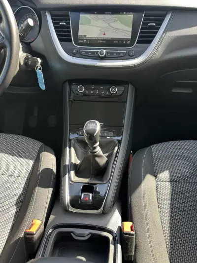 Opel Grandland X 2020 - 15900 EUR, 160000 km - 160000km - foto 46 de 55