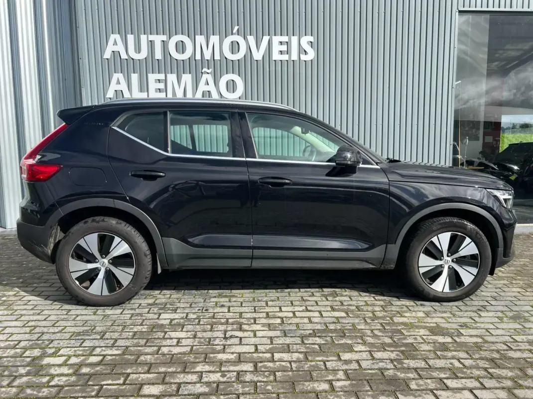 Volvo XC 40 2023 - 36900 EUR, 49663 km - AUTO.MOTO.pt - 49663km - foto 7 de 19