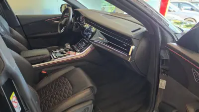 Audi RS Q8 2023 - 159500 EUR, 34813 km - 34813km - foto 63 de 68