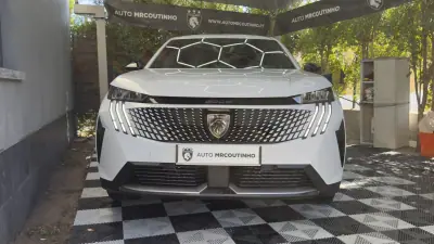 Peugeot 5008 2026 - 31500 EUR, 21750 km - foto 4 de 17