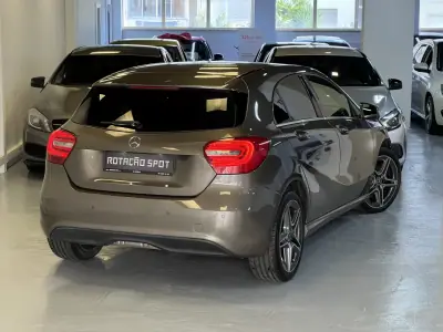 Mercedes-Benz A 180 2013 - 12990 EUR, 180000 km - AUTO.MOTO.pt - 180000km - foto 4 de 36