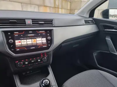 SEAT Ibiza 2019 - 12900 EUR, 54760 km - AUTO.MOTO.pt - 54760km - foto 5 de 6