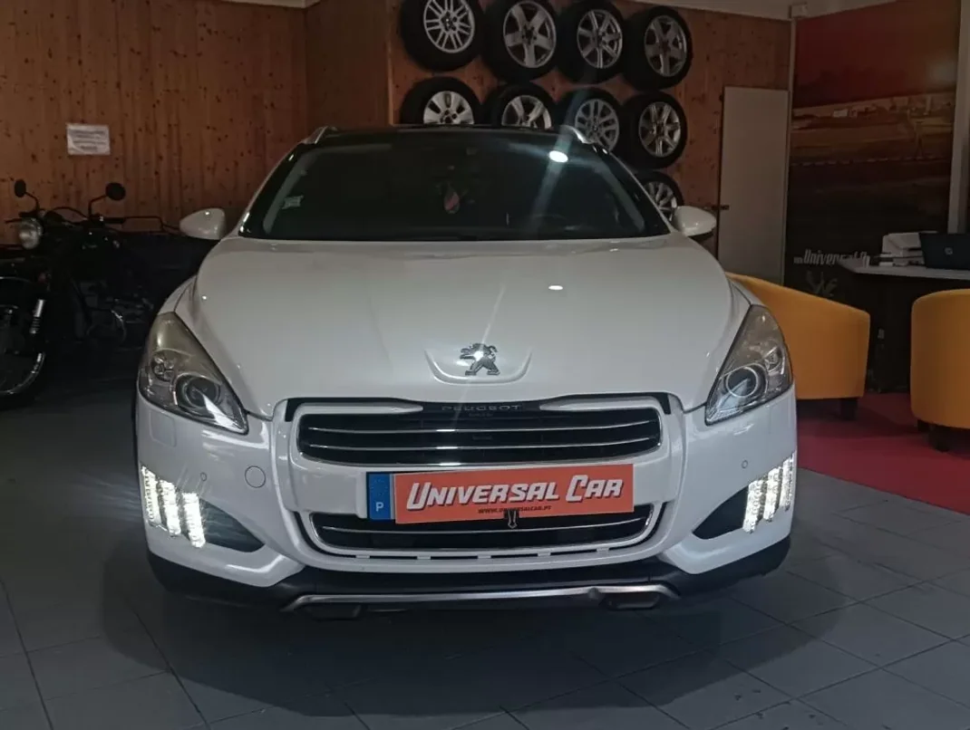 Peugeot 508 RXH 2012 - 13900 EUR, 195000 km - AUTO.MOTO.pt - 195000km - foto 2 de 18