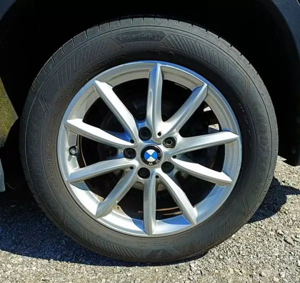 BMW X1 2019 - 25990 EUR, 121739 km - AUTO.MOTO.pt - 121739km - foto 14 de 27