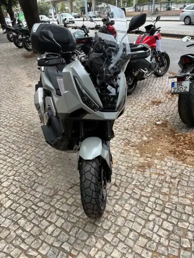 Honda 125 2025 - 12550 EUR, 2244 km - foto 4 de 16