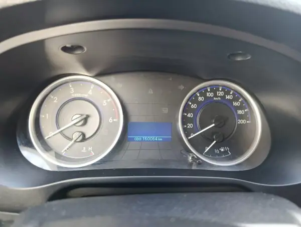 Toyota Hilux 2018 — foto 3 de 16