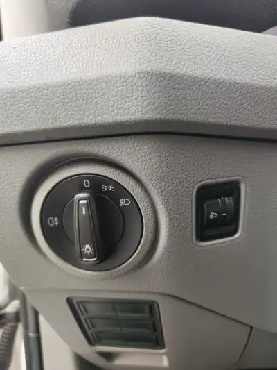 VW Crafter 2.0 TDi L4H3 2019 - 17980 EUR, 250000 km - AUTO.MOTO.pt - 250000km - foto 18 de 32