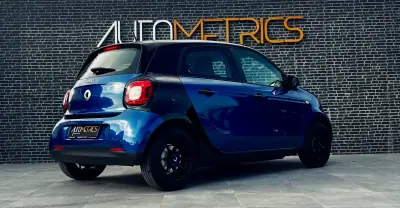 Smart ForFour 2018 - 11500 EUR, 91000 km - AUTO.MOTO.pt - 91000km - foto 8 de 13