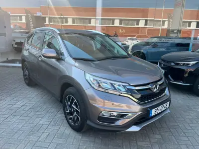 Honda CR-V 2018 - 19500 EUR, 112000 km - AUTO.MOTO.pt - 112000km - foto 3 de 20