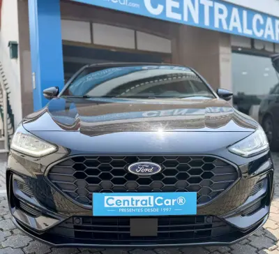 Ford Focus 2023 - 17950 EUR, 54000 km - AUTO.MOTO.pt - 54000km - foto 3 de 25