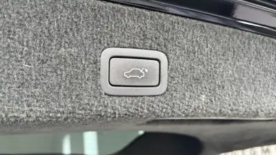 Volvo XC 70 2011 - 13999 EUR, 256121 km - AUTO.MOTO.pt - 256121km - foto 19 de 23