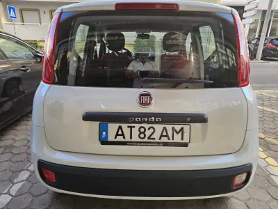 Fiat Panda 2019 - 9800 EUR, 39264 km - AUTO.MOTO.pt - 39264km - foto 9 de 11