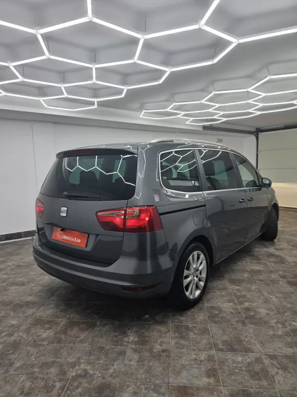 SEAT Alhambra 2011 - 12650 EUR, 216141 km - AUTO.MOTO.pt - 216141km - foto 33 de 51