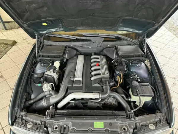 BMW 525 1998 - 3950 EUR, 317732 km - AUTO.MOTO.pt - 317732km - foto 11 de 24