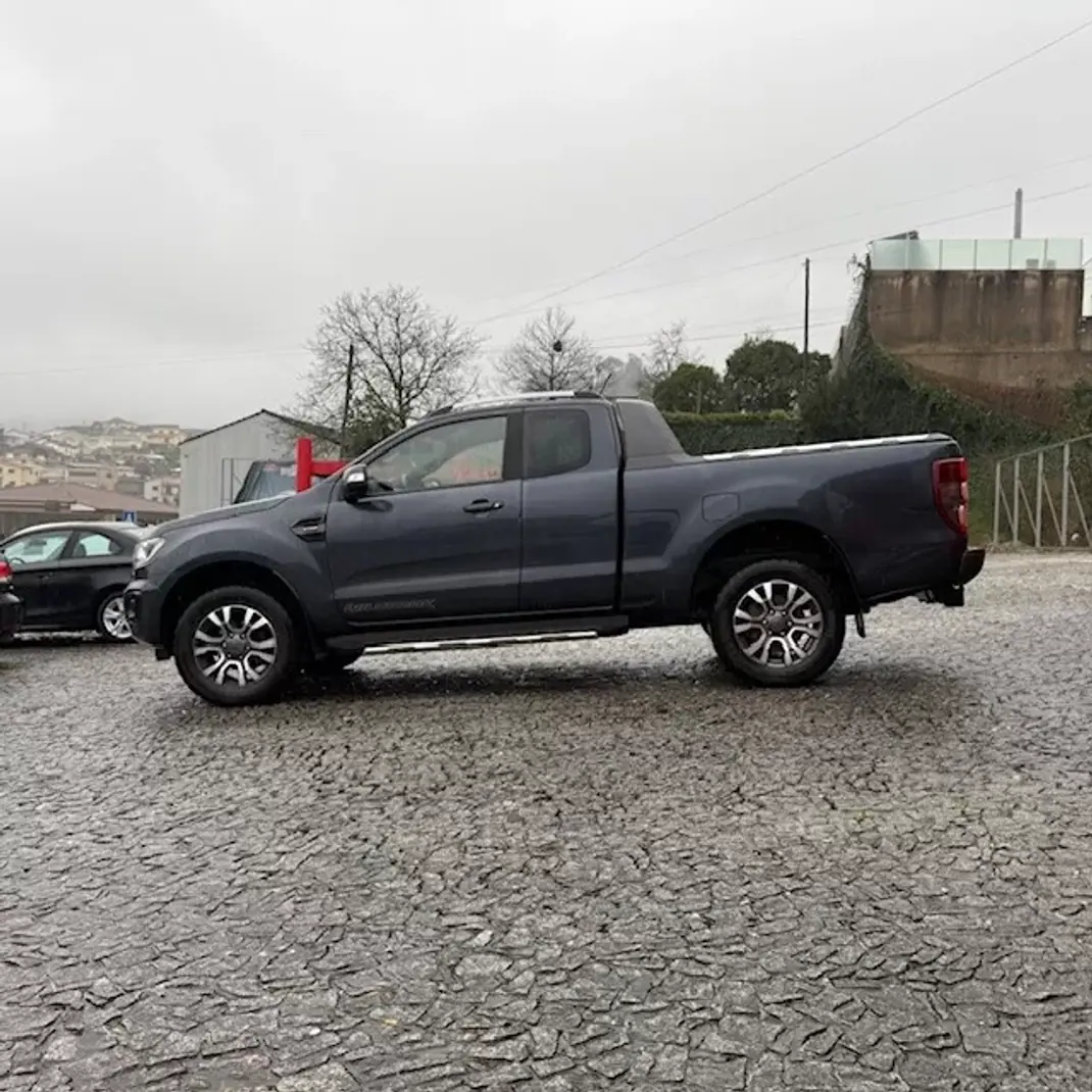 Ford Ranger 2022 - 32900 EUR, 199000 km - AUTO.MOTO.pt - 199000km - foto 13 de 17