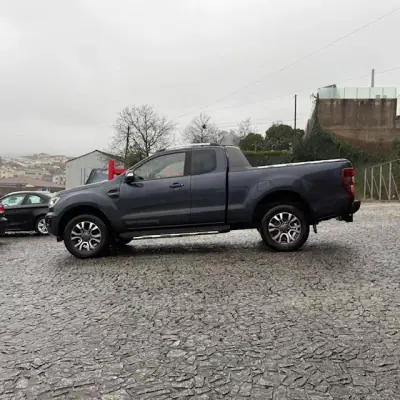 Ford Ranger 2022 - 32900 EUR, 199000 km - AUTO.MOTO.pt - 199000km - foto 13 de 17