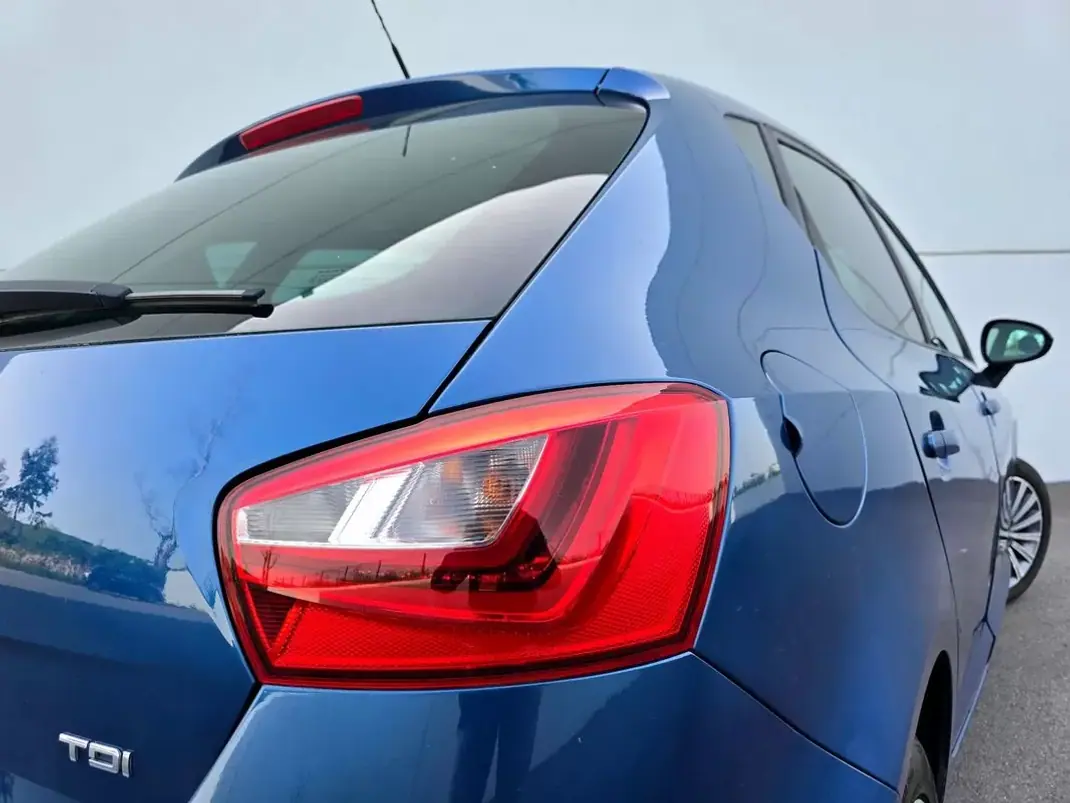 SEAT Ibiza 2016 - 8990 EUR, 160800 km - AUTO.MOTO.pt - 160800km - foto 11 de 34