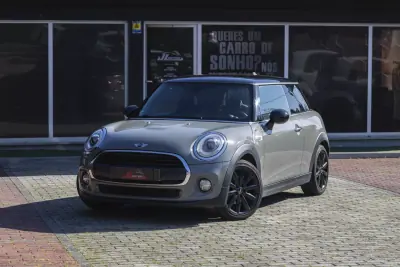 MINI 3 Portas 2017 - 13900 EUR, 237412 km - AUTO.MOTO.pt - 237412km - foto 4 de 32