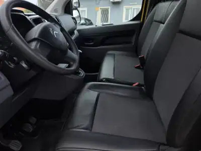 Citroën Jumpy 2019 - 15900 EUR, 122000 km - AUTO.MOTO.pt - 122000km - foto 41 de 60