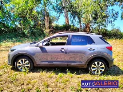 Kia Stonic 2024 - 17950 EUR, 40000 km - AUTO.MOTO.pt - 40000km - foto 3 de 18