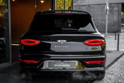 Bentley Bentayga 2022 - 230000 EUR, 70942 km - AUTO.MOTO.pt - 70942km - foto 12 de 57