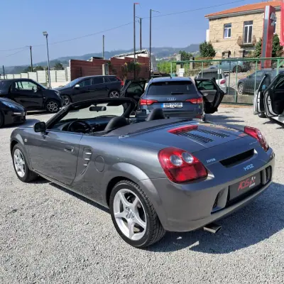 Toyota MR2 2005 - 20990 EUR, 23000 km - AUTO.MOTO.pt - 23000km - foto 10 de 20