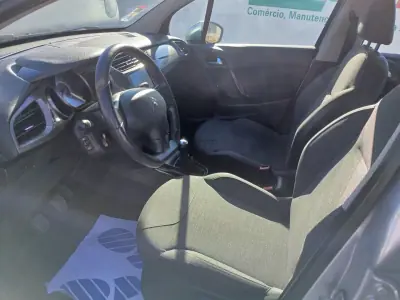 Citroën C3 2016 - 8350 EUR, 86241 km - AUTO.MOTO.pt - 86241km - foto 17 de 26