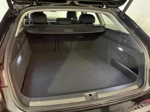 Volkswagen Arteon Shooting Brake 2021 - 27950 EUR, 91000 km - AUTO.MOTO.pt - 91000km - foto 39 de 41