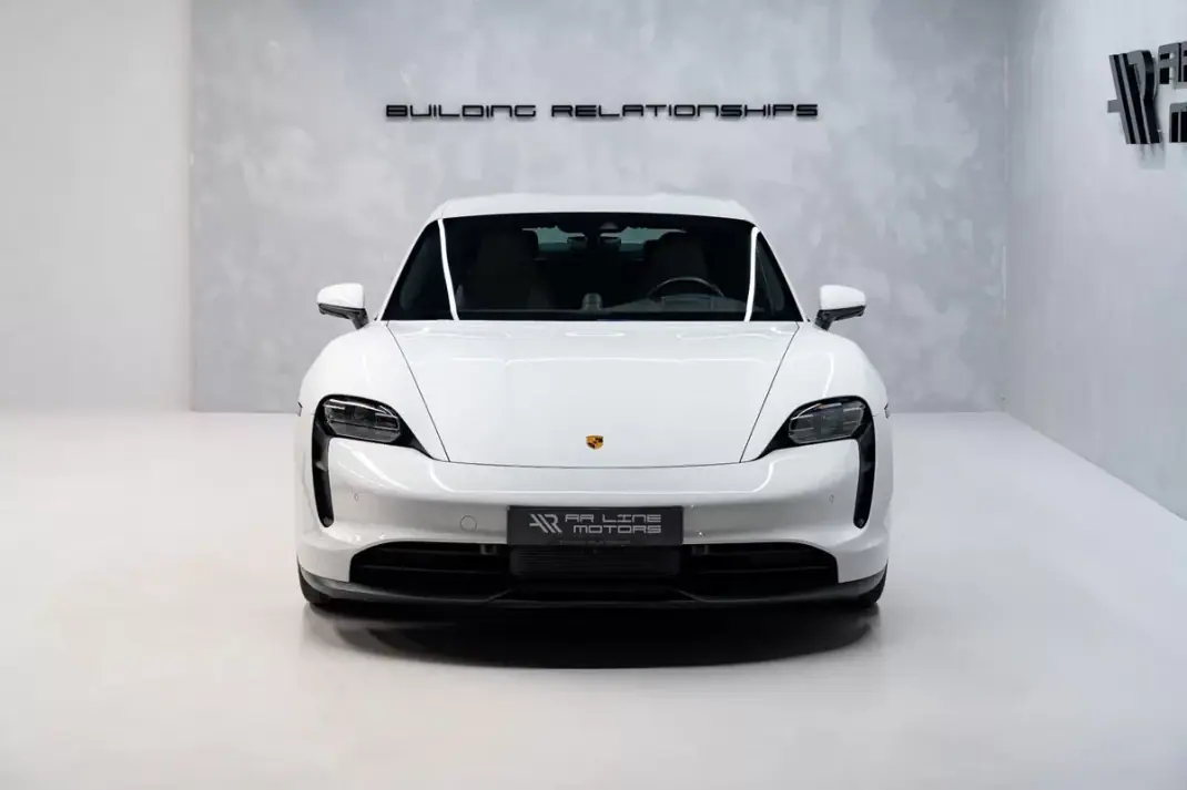 Porsche Taycan 2023 - 69950 EUR, 20000 km - 20000km - foto 5 de 53