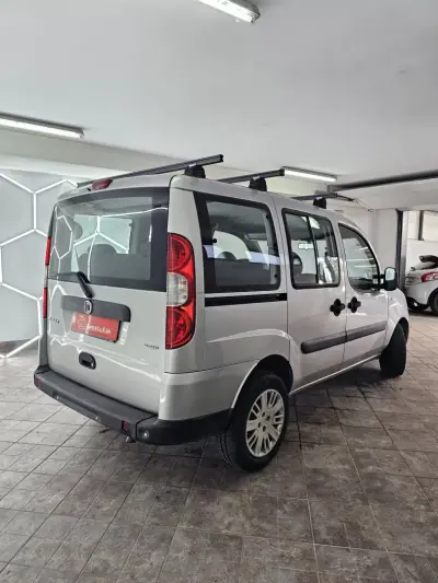 Fiat Doblo 2007 - 6650 EUR, 247999 km - AUTO.MOTO.pt - 247999km - foto 12 de 25