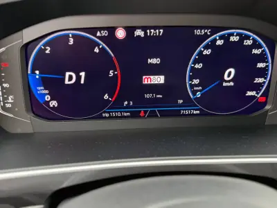 Volkswagen Tiguan 2022 - 33900 EUR, 71516 km - AUTO.MOTO.pt - 71516km - foto 3 de 21