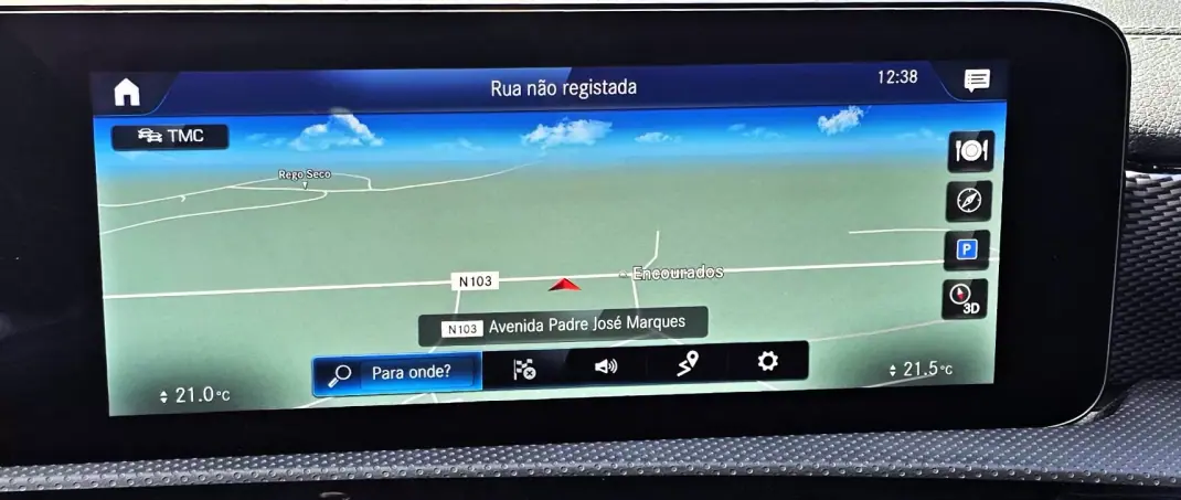 Mercedes-Benz CLA 250 2023 - 31500 EUR, 60000 km - AUTO.MOTO.pt - 60000km - foto 10 de 30