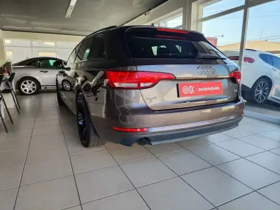 Audi A4 Avant 2016 - 16250 EUR, 212000 km - AUTO.MOTO.pt - 212000km - foto 7 de 38