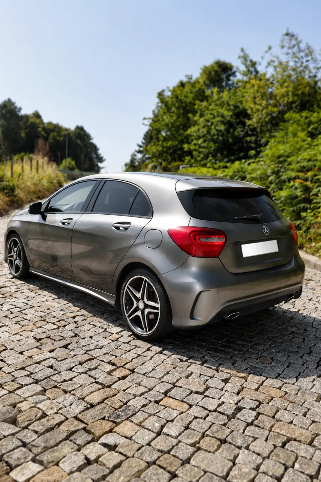 Mercedes-Benz A 180 2014 - 14990 EUR, 173538 km - AUTO.MOTO.pt - 173538km - foto 13 de 13