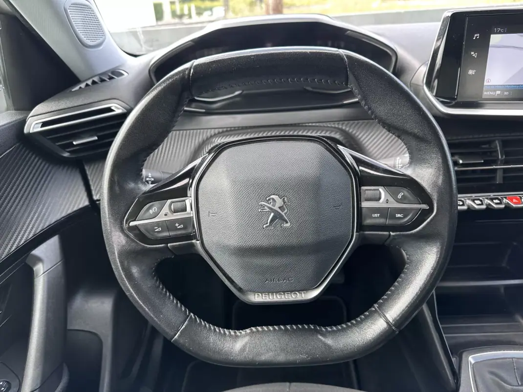 Peugeot 2008 2020 - 14900 EUR, 129000 km - AUTO.MOTO.pt - 129000km - foto 48 de 56