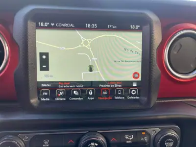 Jeep Wrangler Unlimited 2020 - 58900 EUR, 97594 km - AUTO.MOTO.pt - 97594km - foto 11 de 17