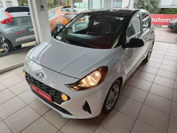 Hyundai i10 2021 - 13950 EUR, 23600 km - AUTO.MOTO.pt - 23600km - foto 6 de 37