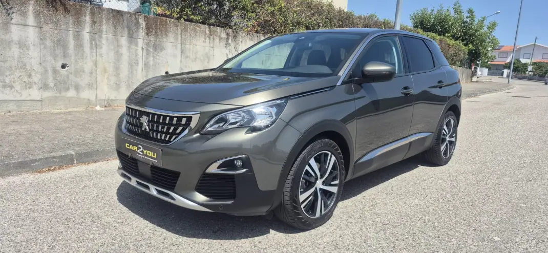 Peugeot 3008 2018 - 16950 EUR, 136000 km - 136000km - foto 3 de 28