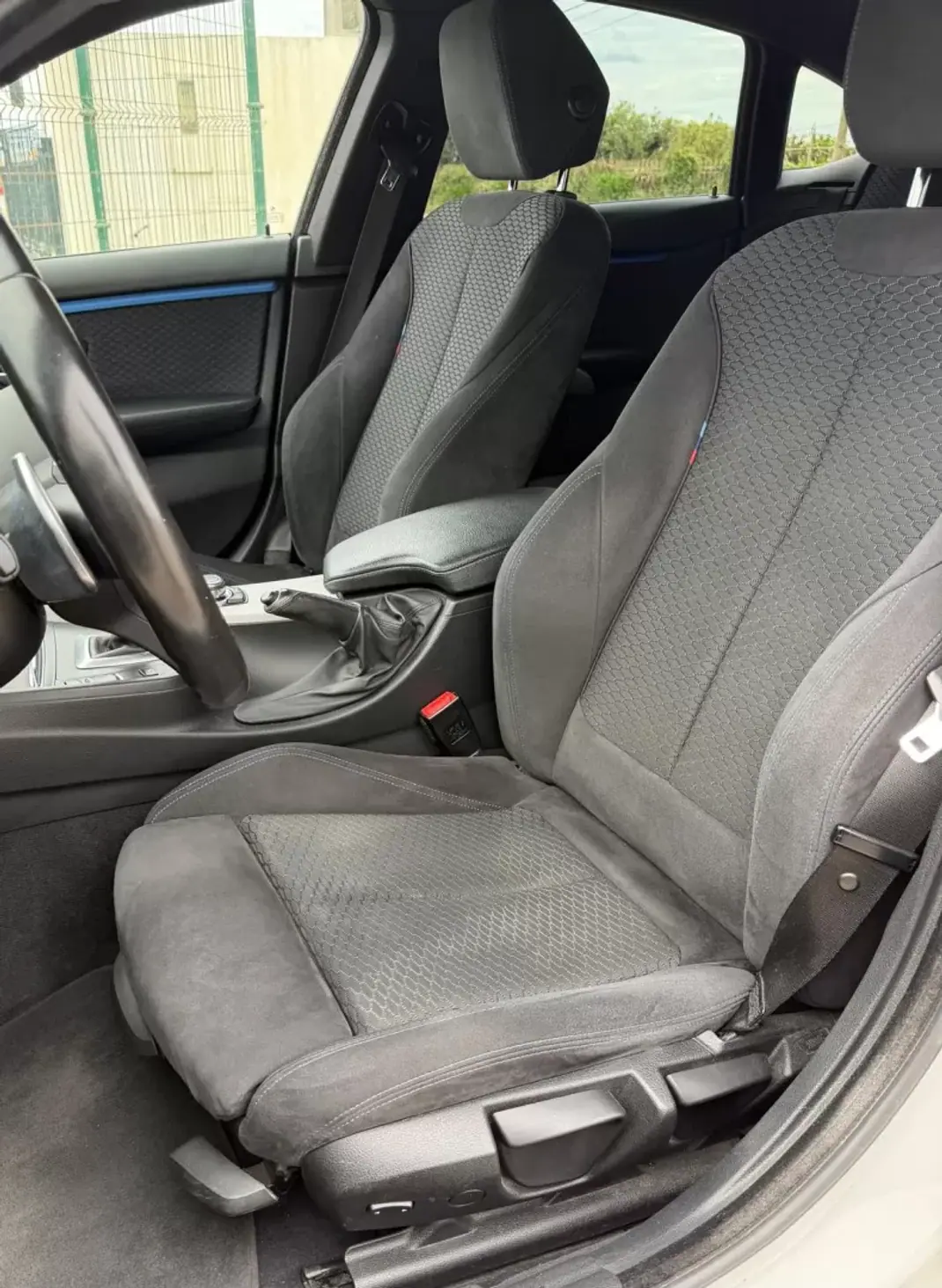 BMW 420 Gran Coupé 2017 - 31490 EUR, 98000 km - AUTO.MOTO.pt - 98000km - foto 9 de 39