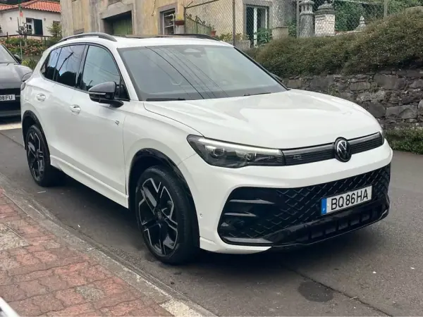 Volkswagen Tiguan 2025 — foto 3 de 7