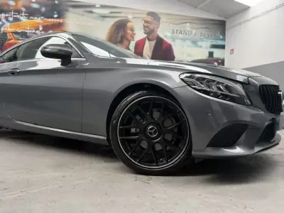 Mercedes-Benz C 200 2019 — foto 3 de 12